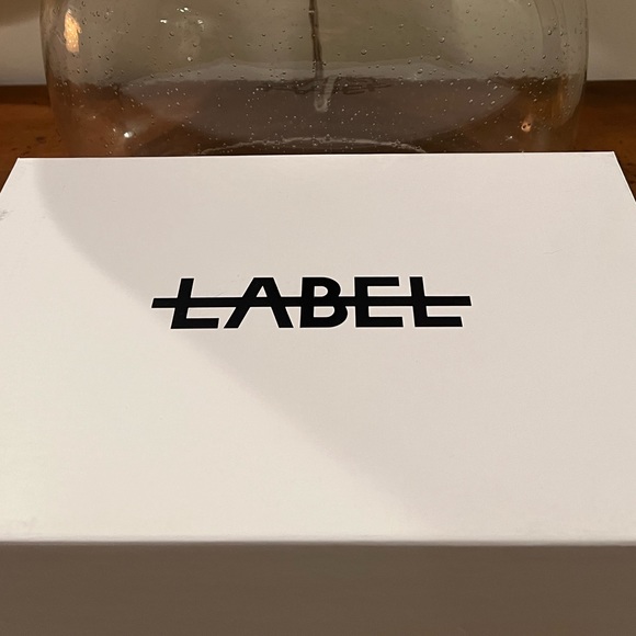 NIB Label Sneakers Light Gray Leather Suede - Picture 8 of 11